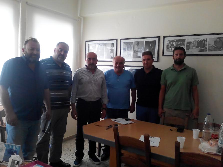 &sigma;&upsilon;&nu;&alpha;&nu;&tau;&eta;&sigma;&eta; &mu;&epsilon; &zeta;&epsilon;&rho;&beta;&omicron;